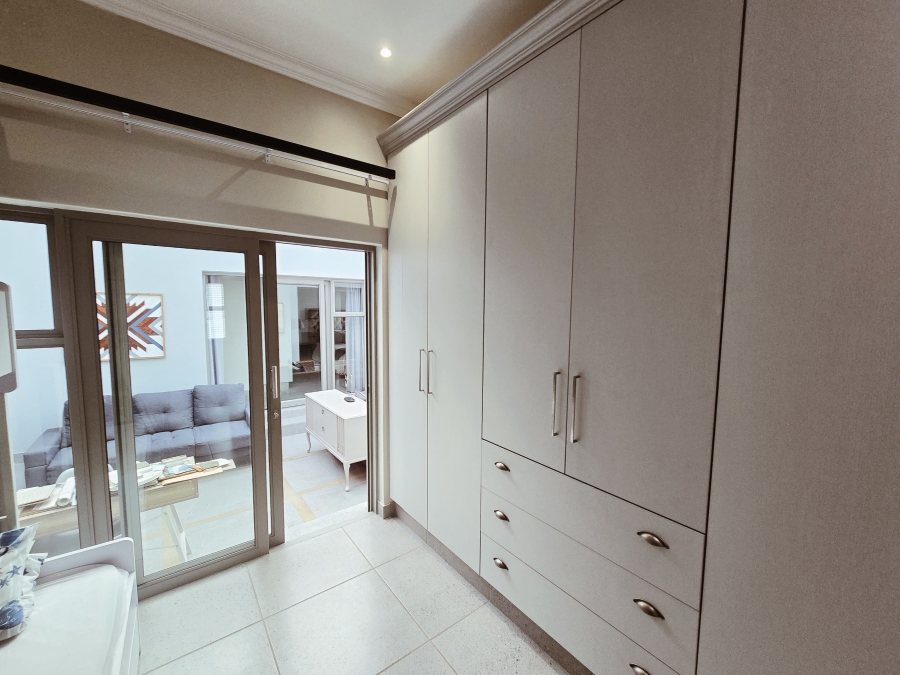 3 Bedroom Property for Sale in Blue Mountain Village Western Cape